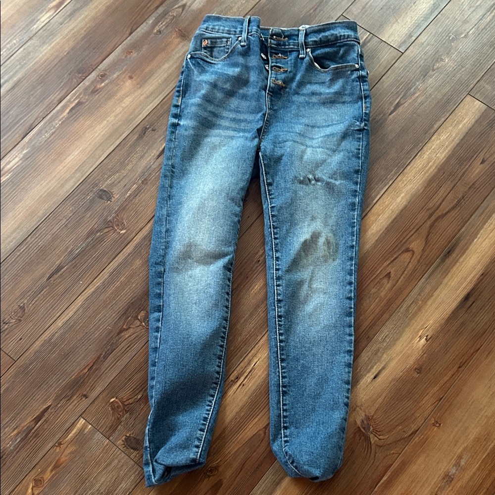 Levi's Women's Blue Skinny Jeans